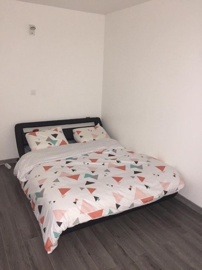 Grand Appartement A Louer Vue Sur Seine Melun Exteriör bild