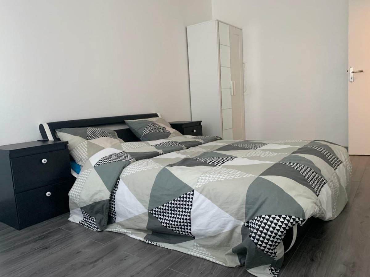 Grand Appartement A Louer Vue Sur Seine Melun Exteriör bild
