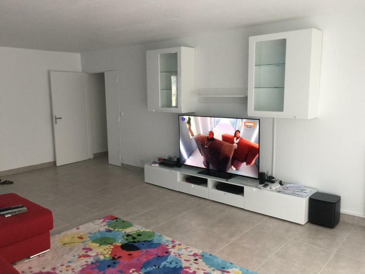 Grand Appartement A Louer Vue Sur Seine Melun Exteriör bild