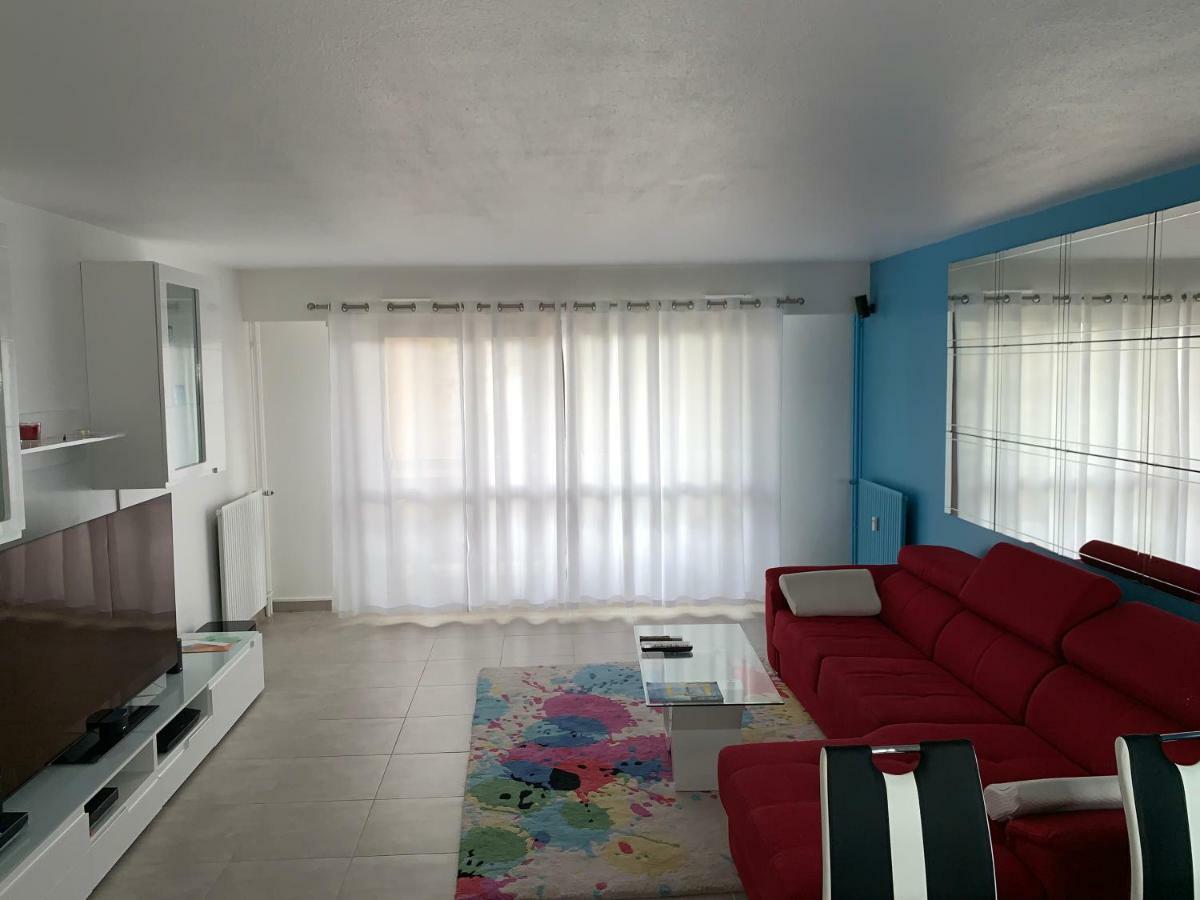 Grand Appartement A Louer Vue Sur Seine Melun Exteriör bild