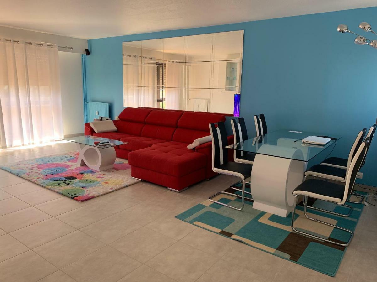 Grand Appartement A Louer Vue Sur Seine Melun Exteriör bild