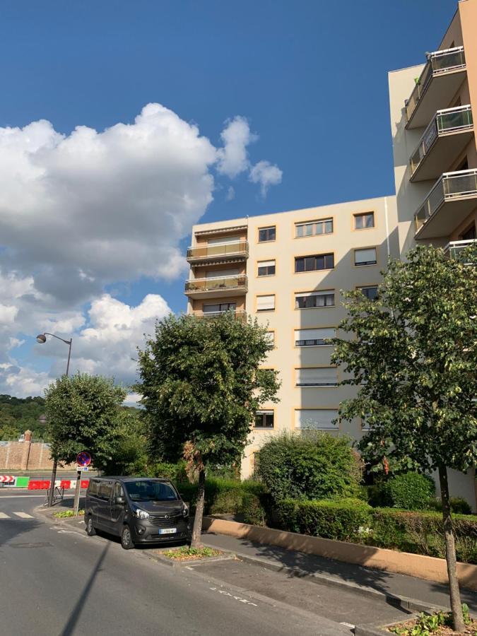 Grand Appartement A Louer Vue Sur Seine Melun Exteriör bild